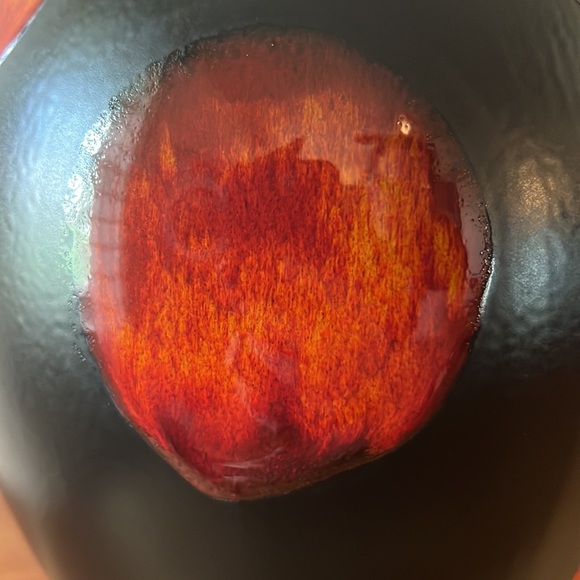 Poole Pottery England Galaxy Pattern Matte Black With Lava Glaze Large Vase. - Picture 2 of 14